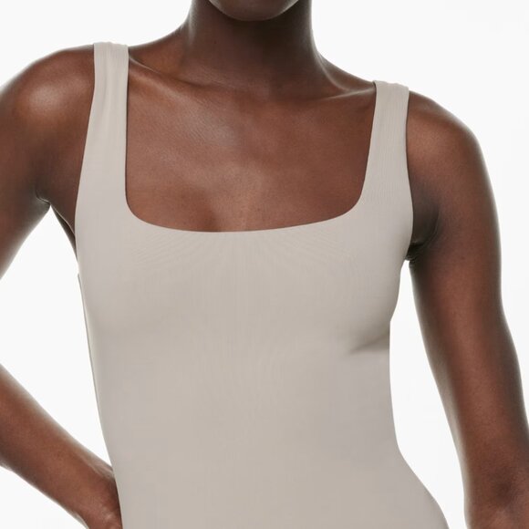 Aritzia Babaton Contour Cairo Sleeveless Square Neck Bodysuit - Picture 5 of 11